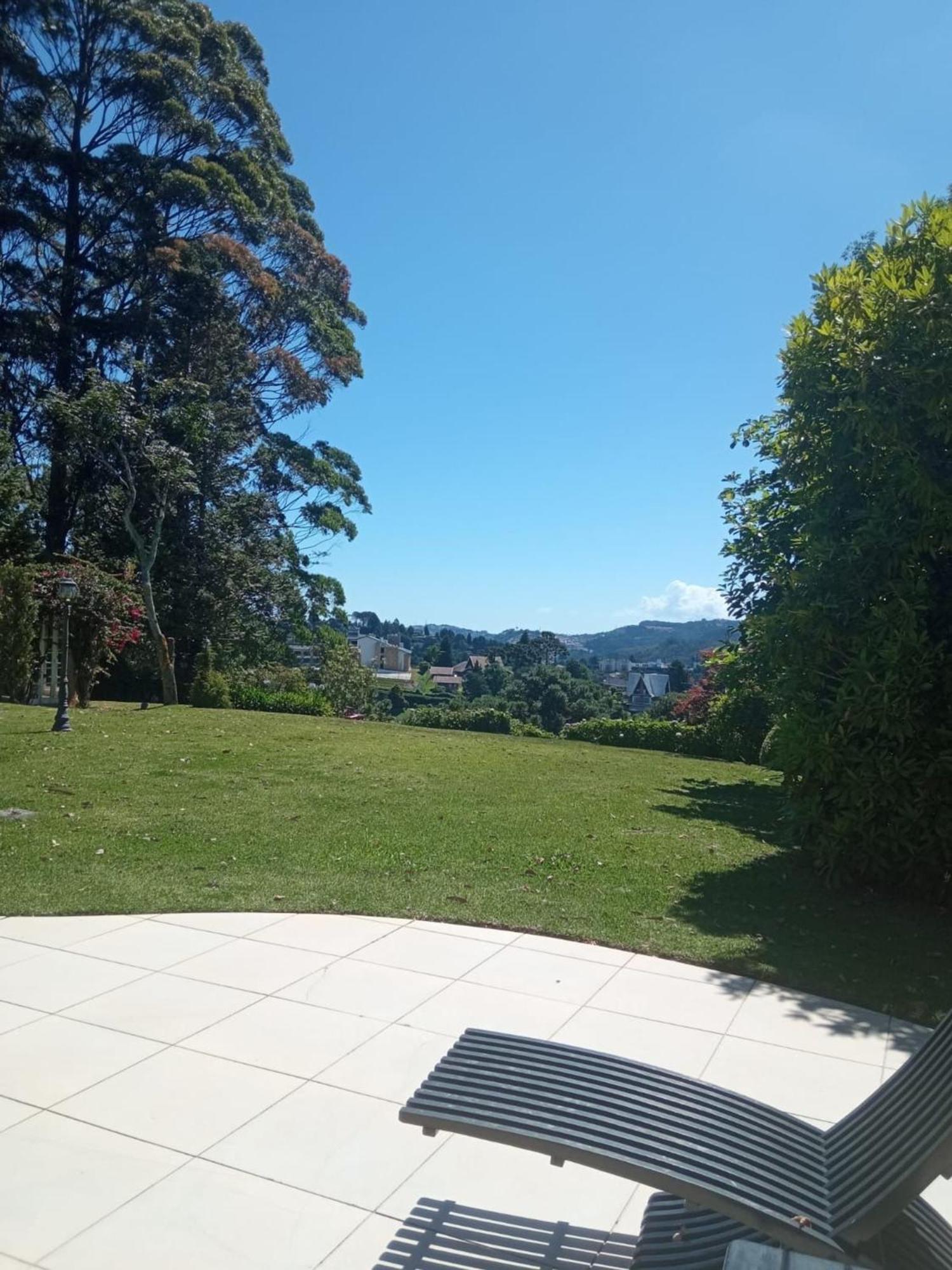 Apartamento Refugio White House Campos do Jordão